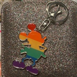 💎DISNEY Mickey Mouse Pride Collection Key Chain